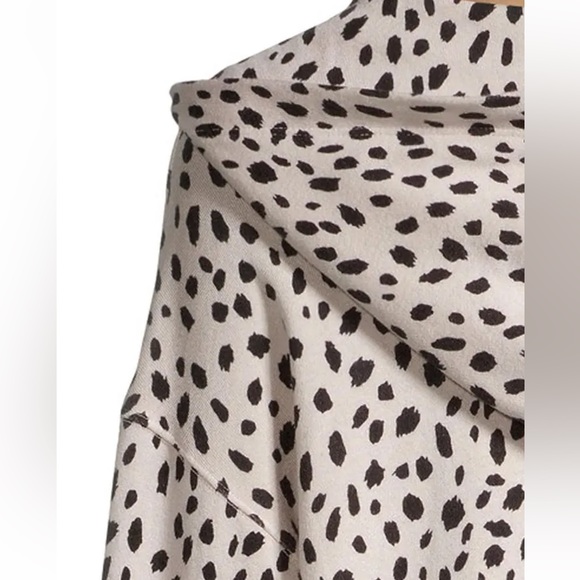 Monrow Cropped Boxy Zip-Up Hoodie Sweatshirt Animal Print - Picture 5 of 5